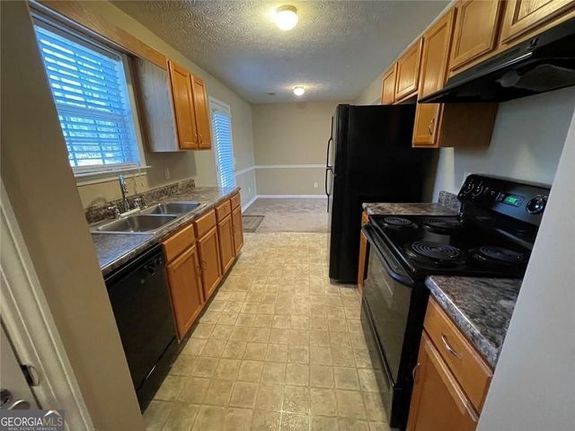 1391 Lakeview Parkway, Villa Rica, GA 30180