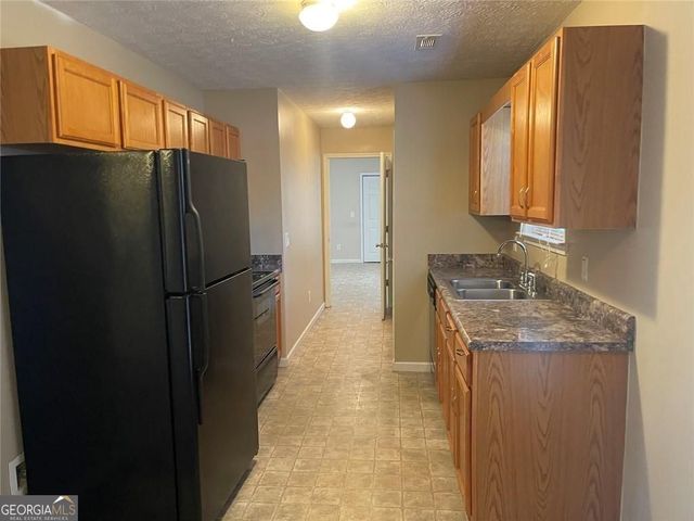 1391 Lakeview Parkway, Villa Rica, GA 30180