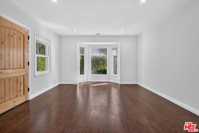 1913 N Manning Street, Burbank, CA 91505