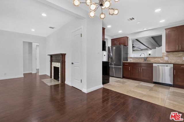 1913 N Manning Street, Burbank, CA 91505