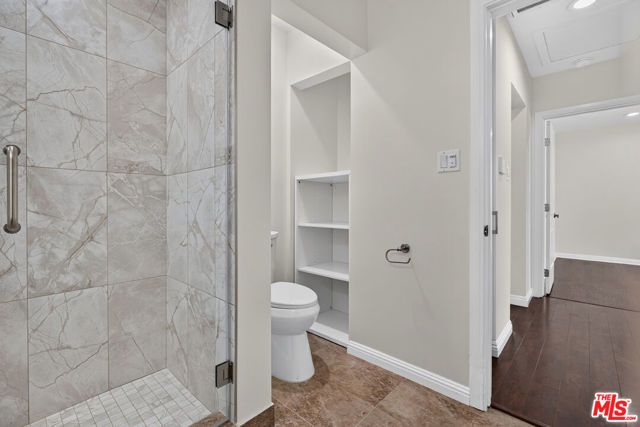 1913 N Manning Street, Burbank, CA 91505
