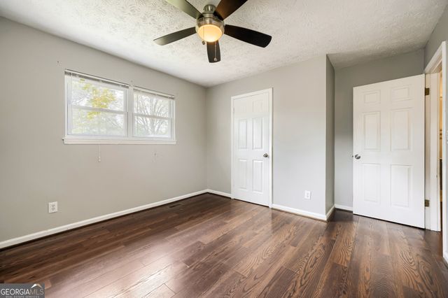 8504 Meadowbrook Drive, Douglasville, GA 30134