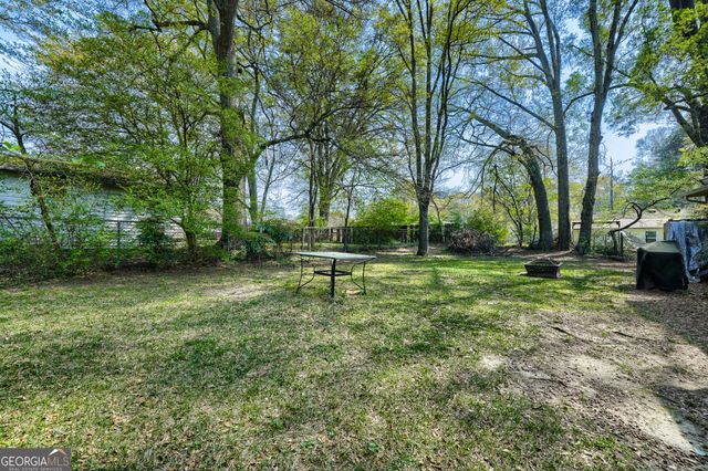 8504 Meadowbrook Drive, Douglasville, GA 30134