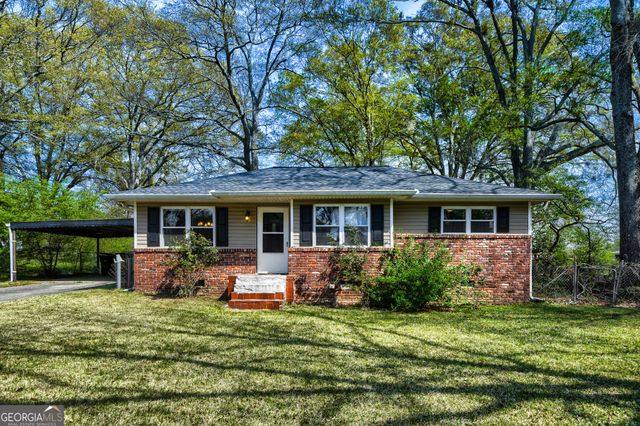 8504 Meadowbrook Drive, Douglasville, GA 30134