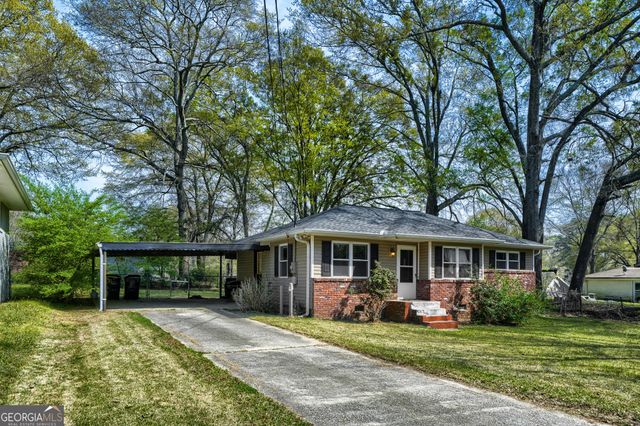 8504 Meadowbrook Drive, Douglasville, GA 30134