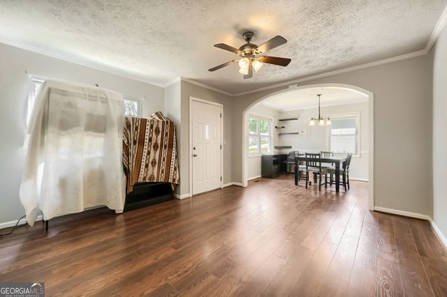 8504 Meadowbrook Drive, Douglasville, GA 30134