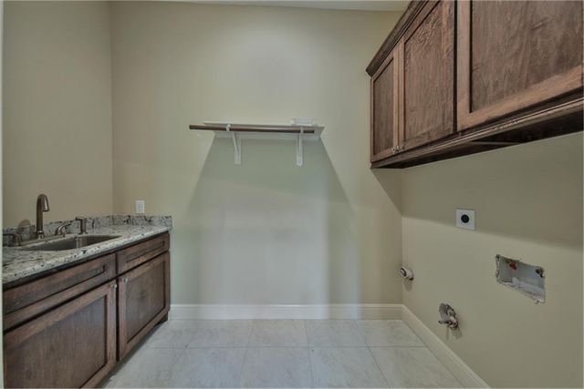 131 Benjis Place, The Woodlands, TX 77380