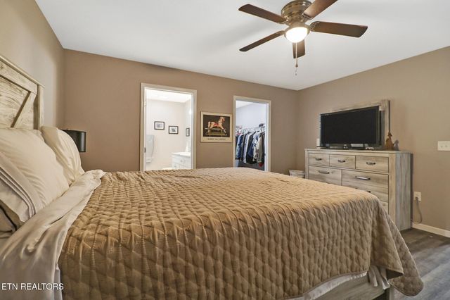 122 Jay Loop, Jamestown, TN 38556