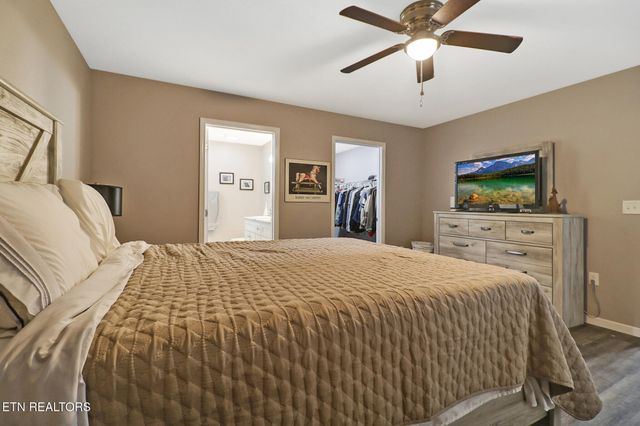 122 Jay Loop, Jamestown, TN 38556