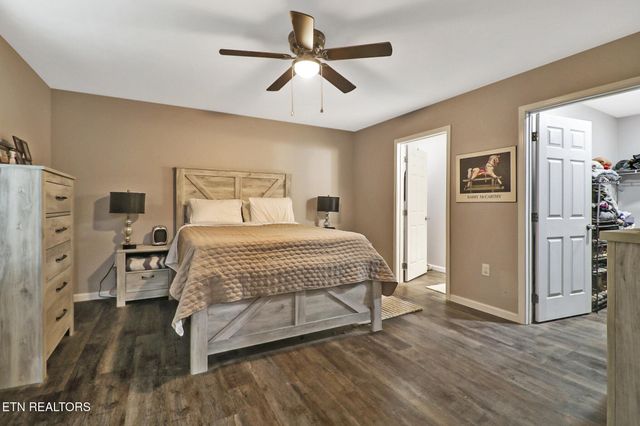 122 Jay Loop, Jamestown, TN 38556