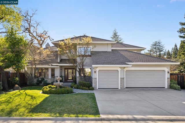 25 Woodland Dr, Alamo, CA 94507