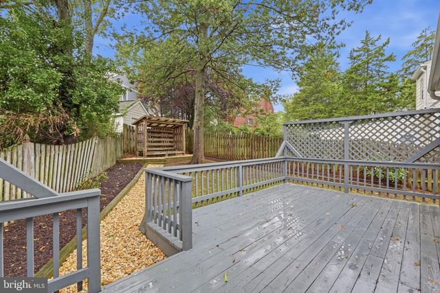 4704 8TH RD N, Arlington, VA 22203