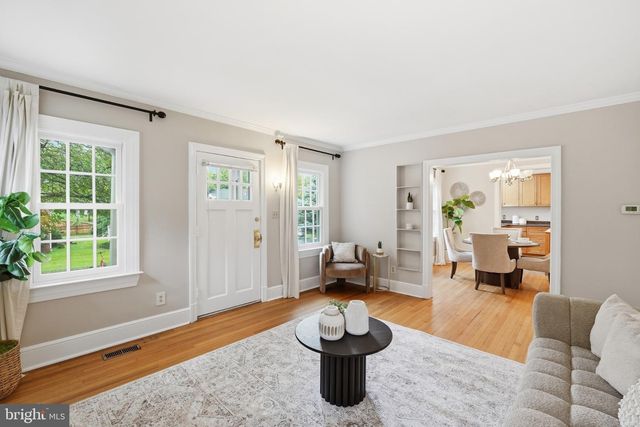 4704 8TH RD N, Arlington, VA 22203
