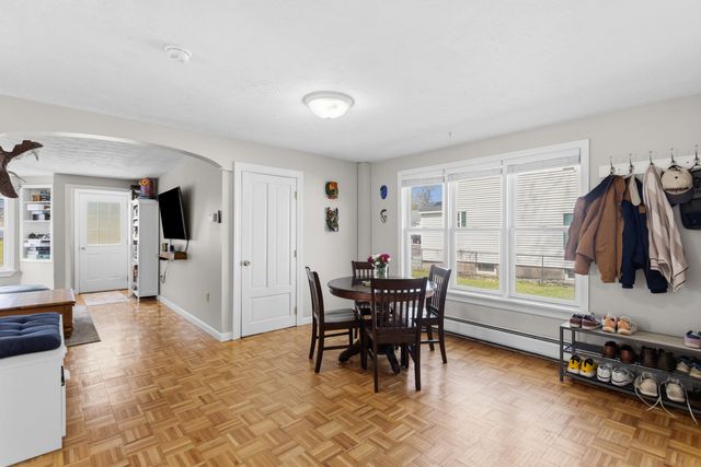 13 Clinton Street, Concord, NH 03301