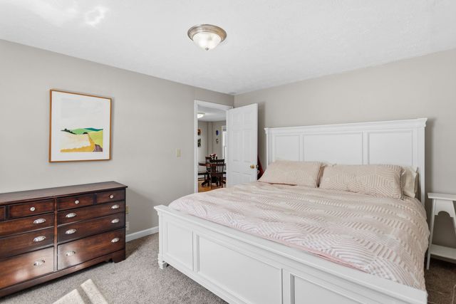 13 Clinton Street, Concord, NH 03301
