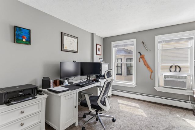 13 Clinton Street, Concord, NH 03301