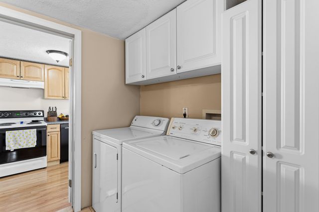 13 Clinton Street, Concord, NH 03301