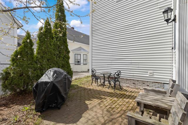 13 Clinton Street, Concord, NH 03301