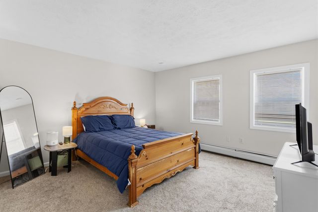 13 Clinton Street, Concord, NH 03301