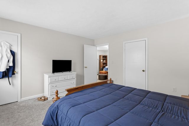 13 Clinton Street, Concord, NH 03301
