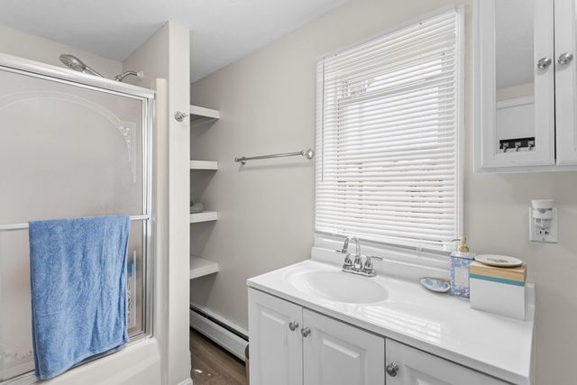 13 Clinton Street, Concord, NH 03301