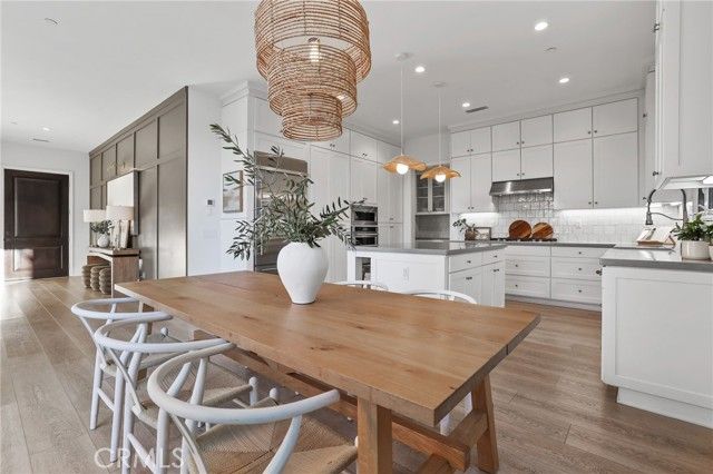 103 Vigna, Irvine, CA 92602