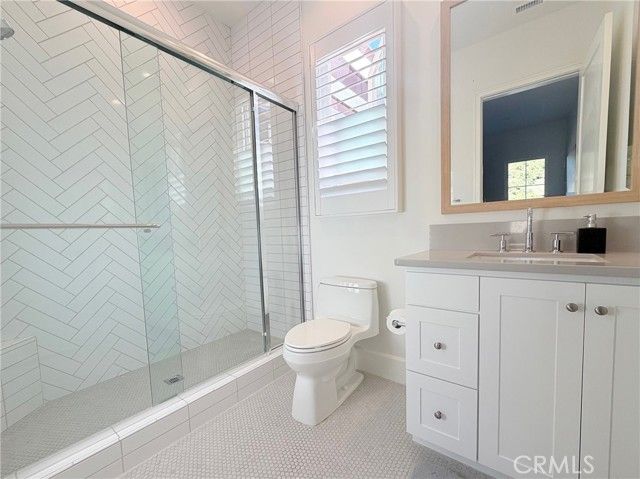 103 Vigna, Irvine, CA 92602