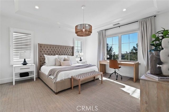 103 Vigna, Irvine, CA 92602