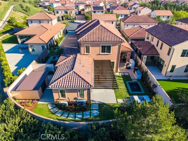 103 Vigna, Irvine, CA 92602