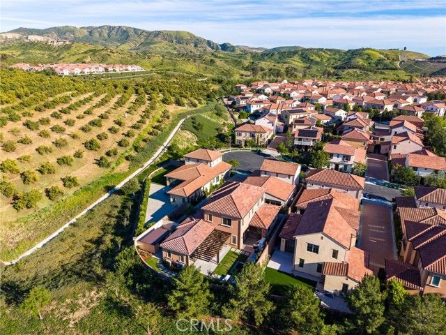 103 Vigna, Irvine, CA 92602