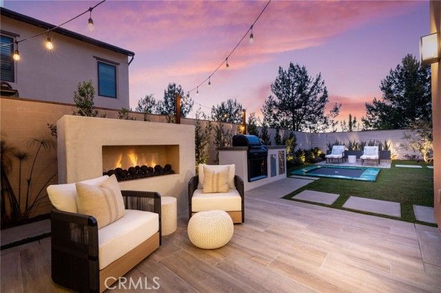 103 Vigna, Irvine, CA 92602