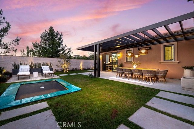 103 Vigna, Irvine, CA 92602