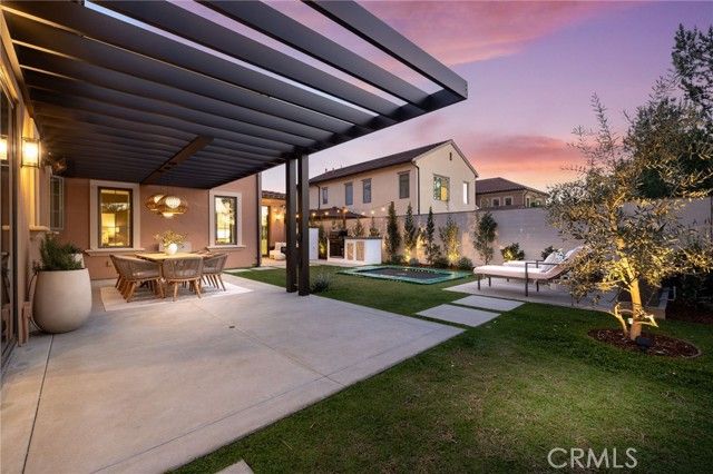 103 Vigna, Irvine, CA 92602