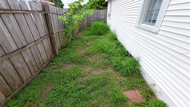 415 AVENUE E SE, Winter Haven, FL 33880