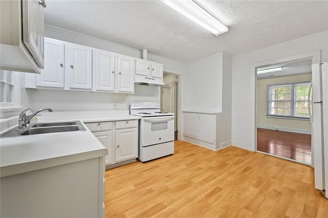 921 Rowland Street, Clarkston, GA 30021