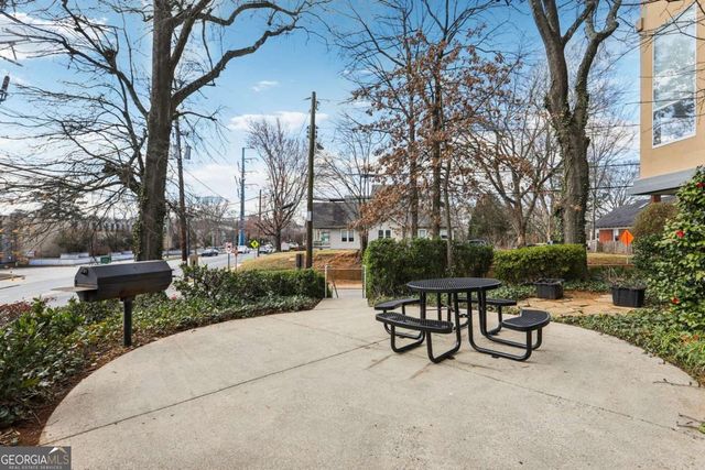 287 14th Street NW 17, Atlanta, GA 30318