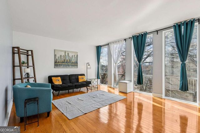 287 14th Street NW 17, Atlanta, GA 30318