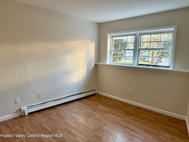 16-1 Huguenot Street, New Paltz, NY 12561