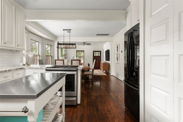 602 Aurora Street, Houston, TX 77008