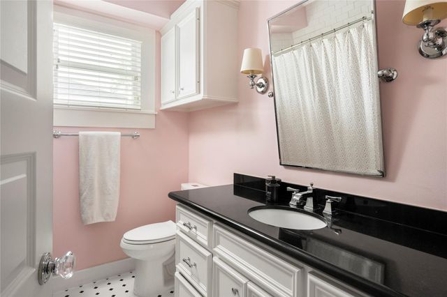 602 Aurora Street, Houston, TX 77008