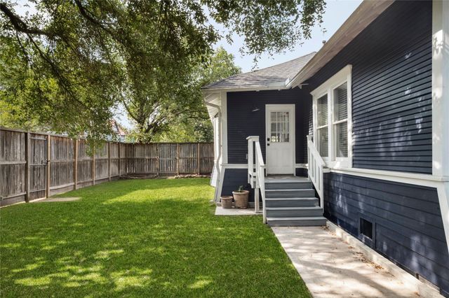 602 Aurora Street, Houston, TX 77008