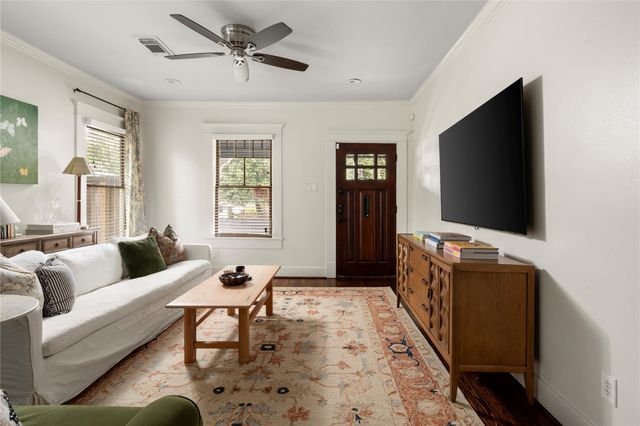 602 Aurora Street, Houston, TX 77008