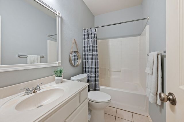 337 Turquoise Drive, Fort Worth, TX 76131