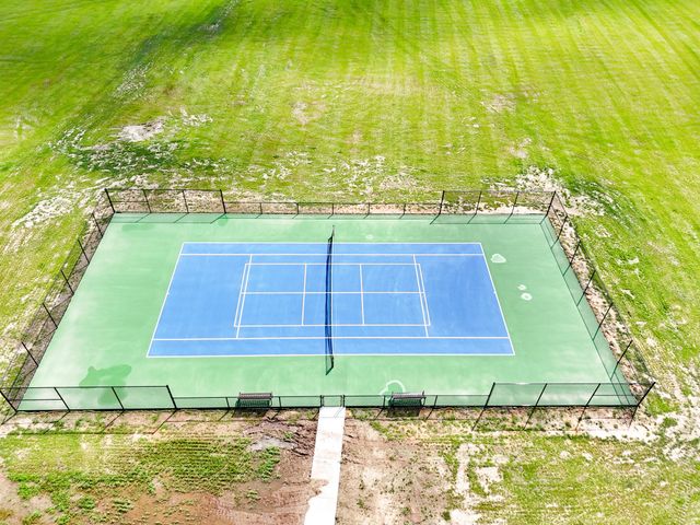 680 Peninsula Drive, Honey Grove, TX 75446