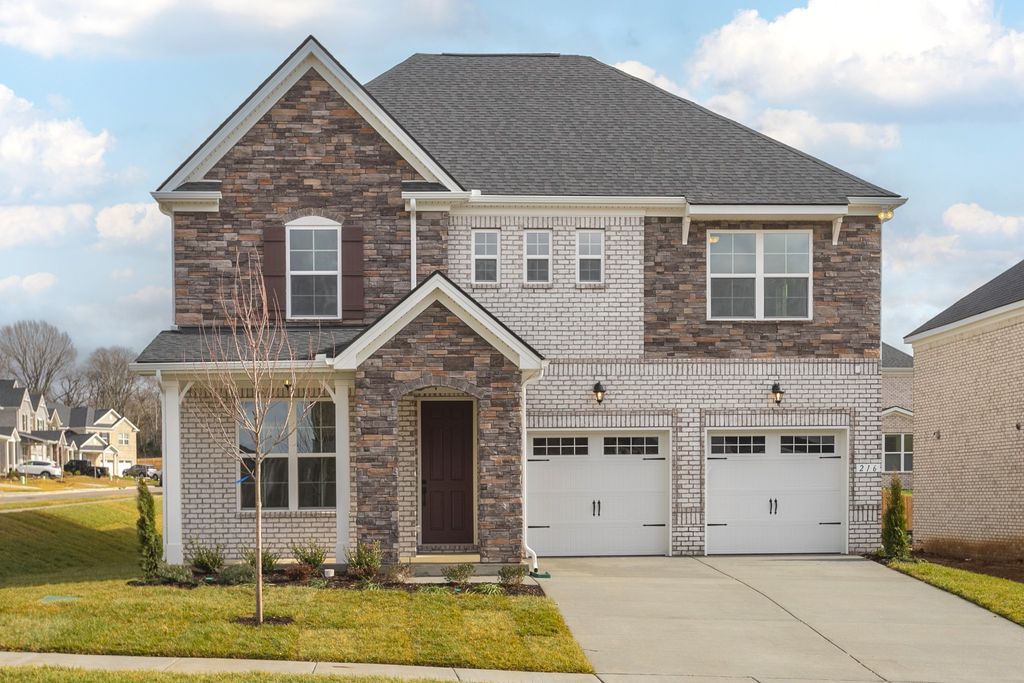 214 South Dunnwood Lane, Mount Juliet, TN 37122