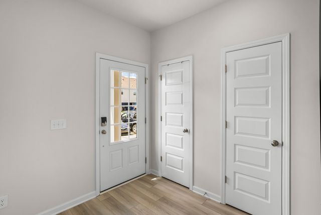 2719 Fordham St, Columbia, TN 38401