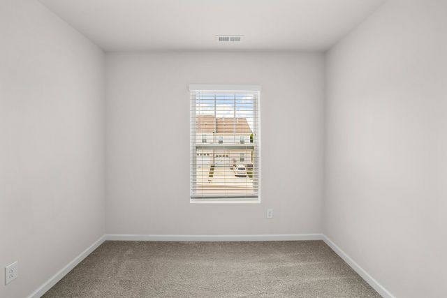 2719 Fordham St, Columbia, TN 38401
