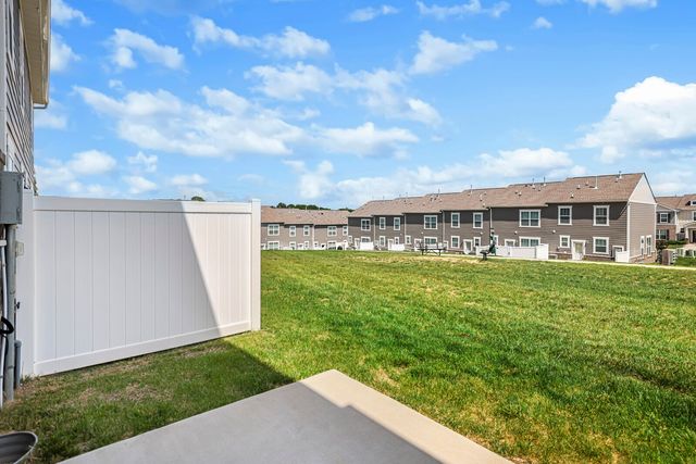 2719 Fordham St, Columbia, TN 38401
