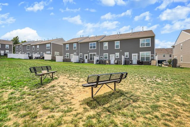2719 Fordham St, Columbia, TN 38401