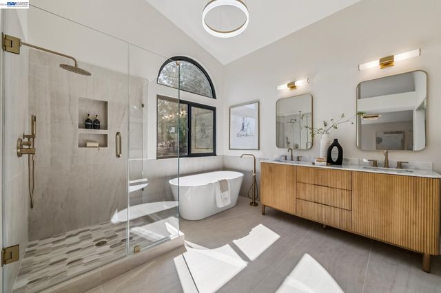 1039 Hopkins Way, Pleasanton, CA 94566